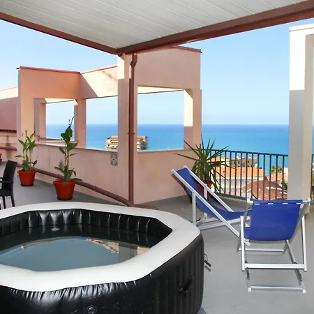 Attico Vista Mare Con Terrazza E Spa Riscaldata Santo Stefano di Camastra Exterior photo